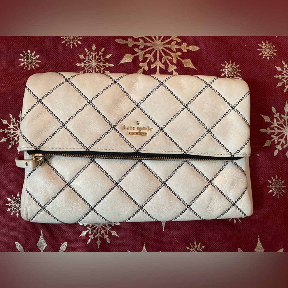 Beautiful pre-loved Kate Spade soft leather purse